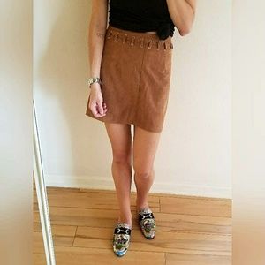 LF camel skirt size m